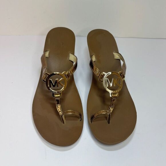 Michael Kors Gold Brown T Strap Sandals Chain Detail Womens - Picture 2 of 5